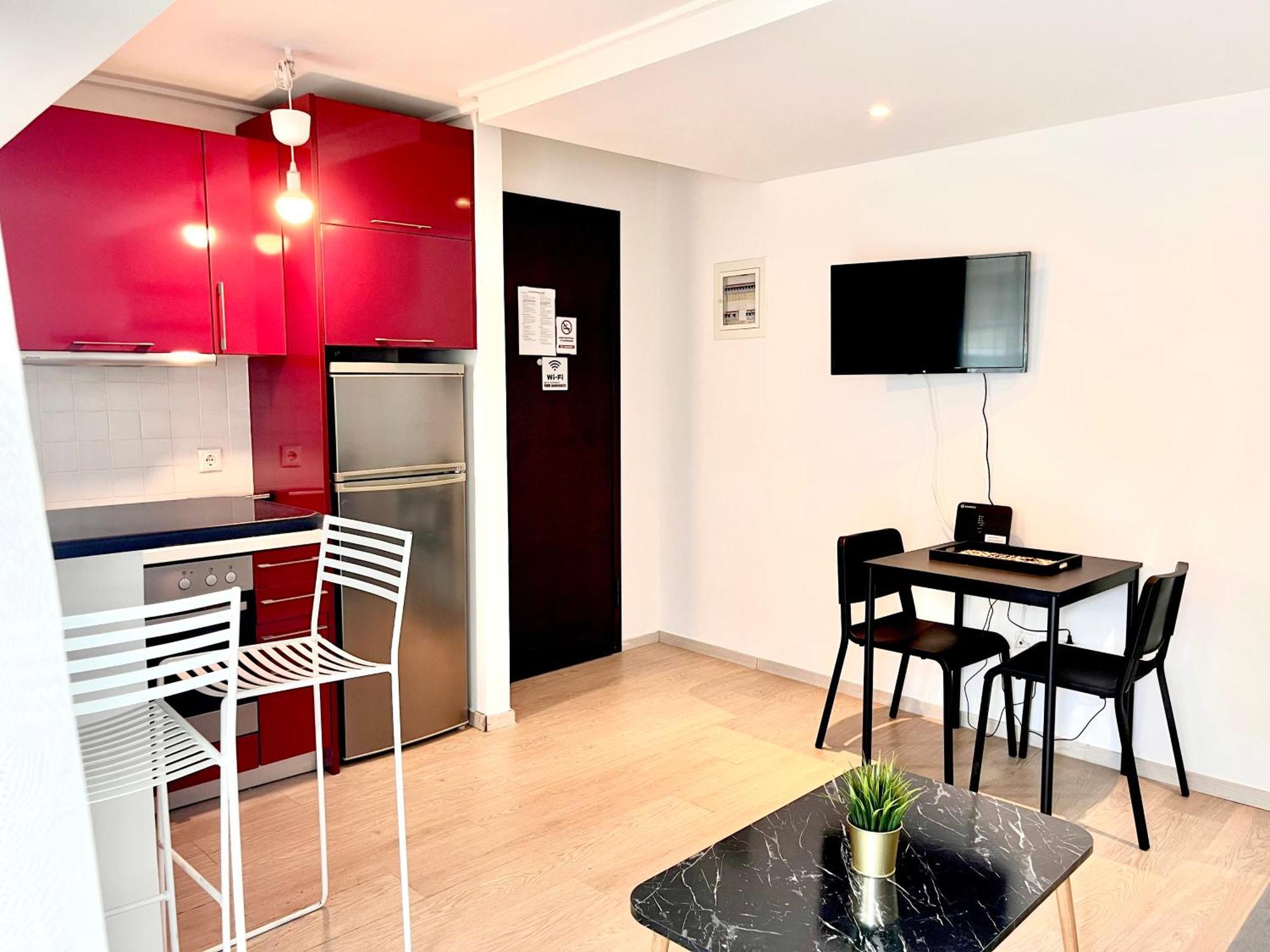 Elvita Apartments Афины Экстерьер фото