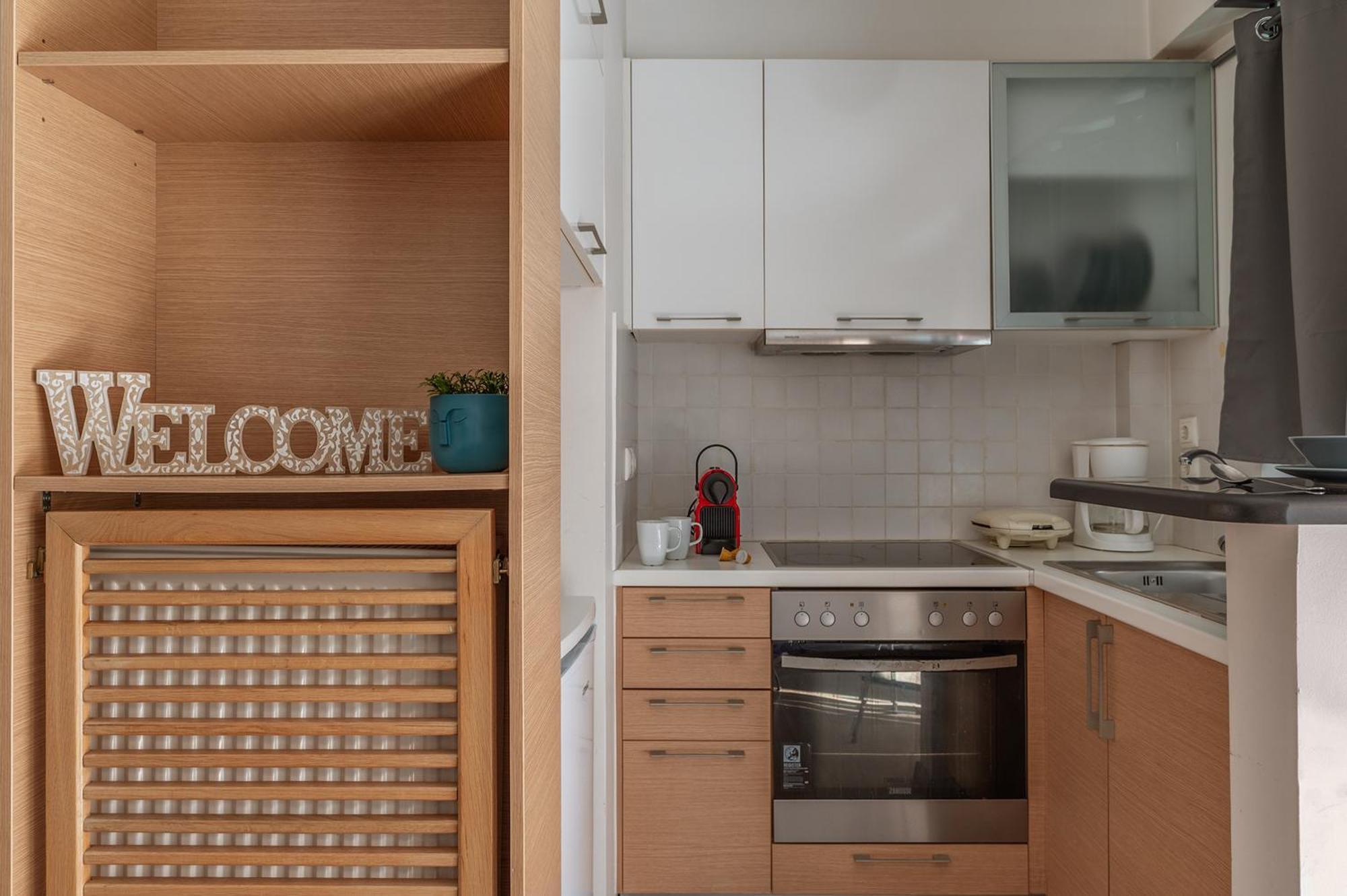 Elvita Apartments Афины Экстерьер фото